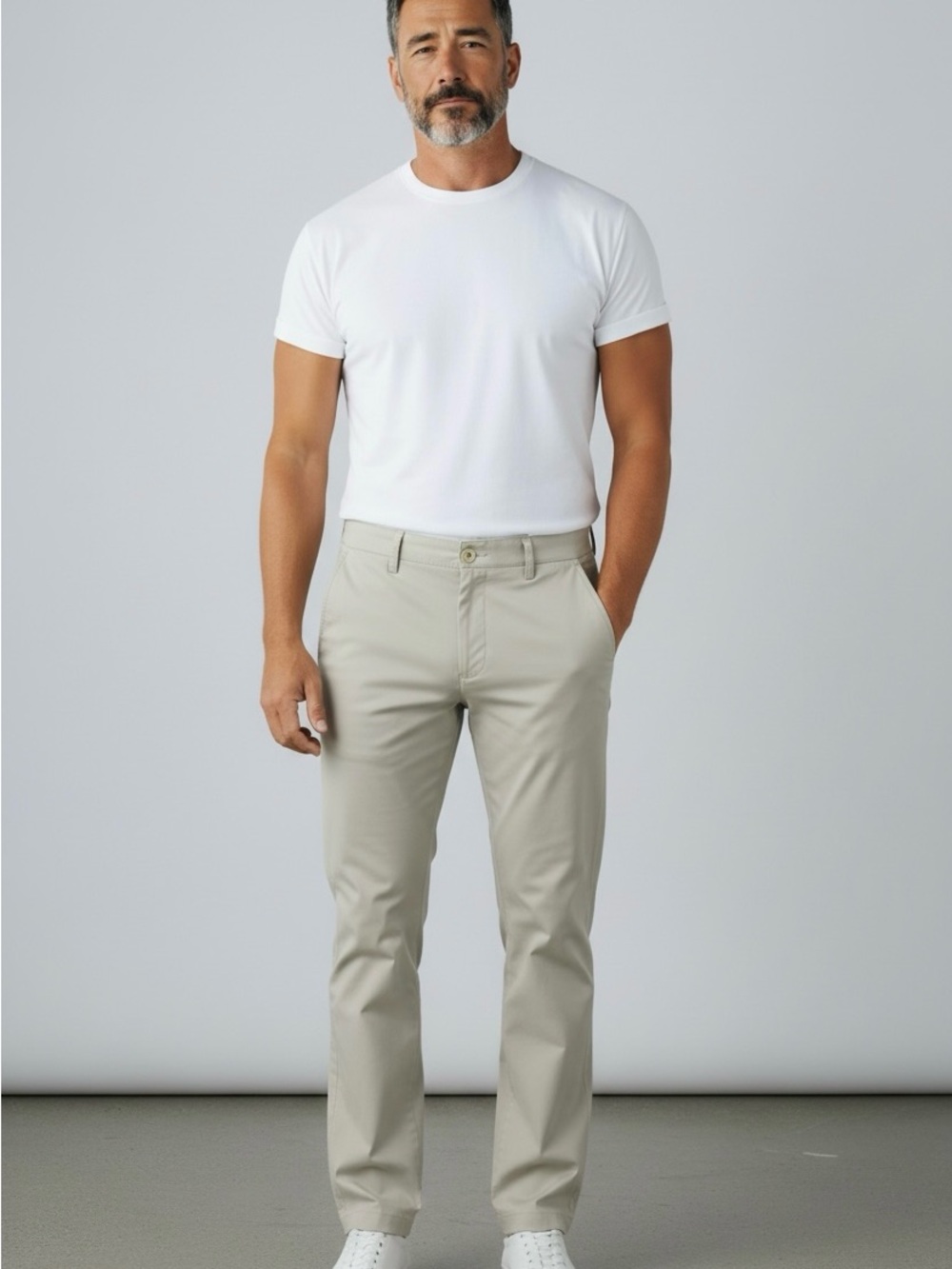 Under Armour Men’s Golf Pants – Light Khaki Beige – Size 34/32